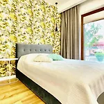 Opera Park 23 By Warmia4rent